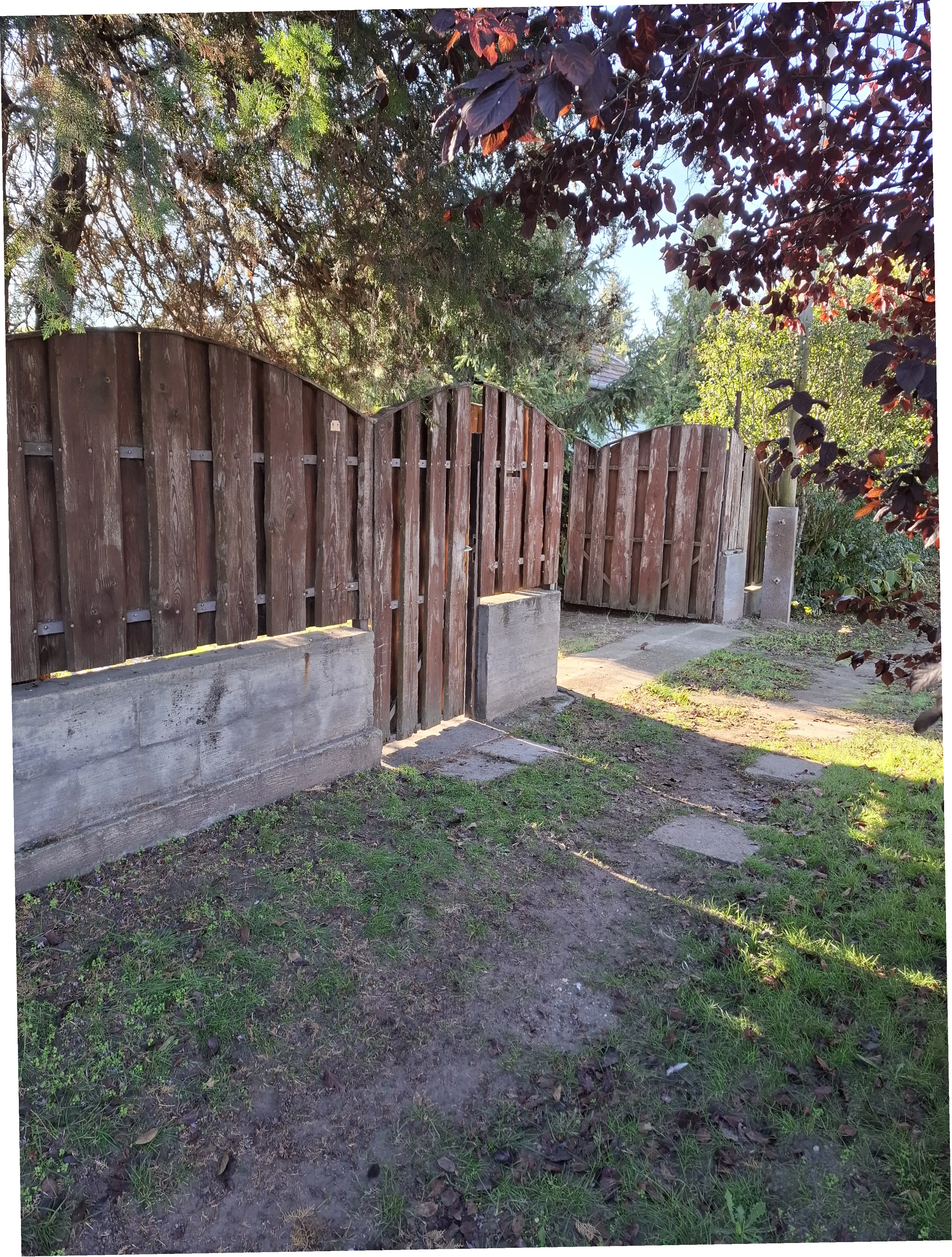 Kerítésépítés - Fém kerítés